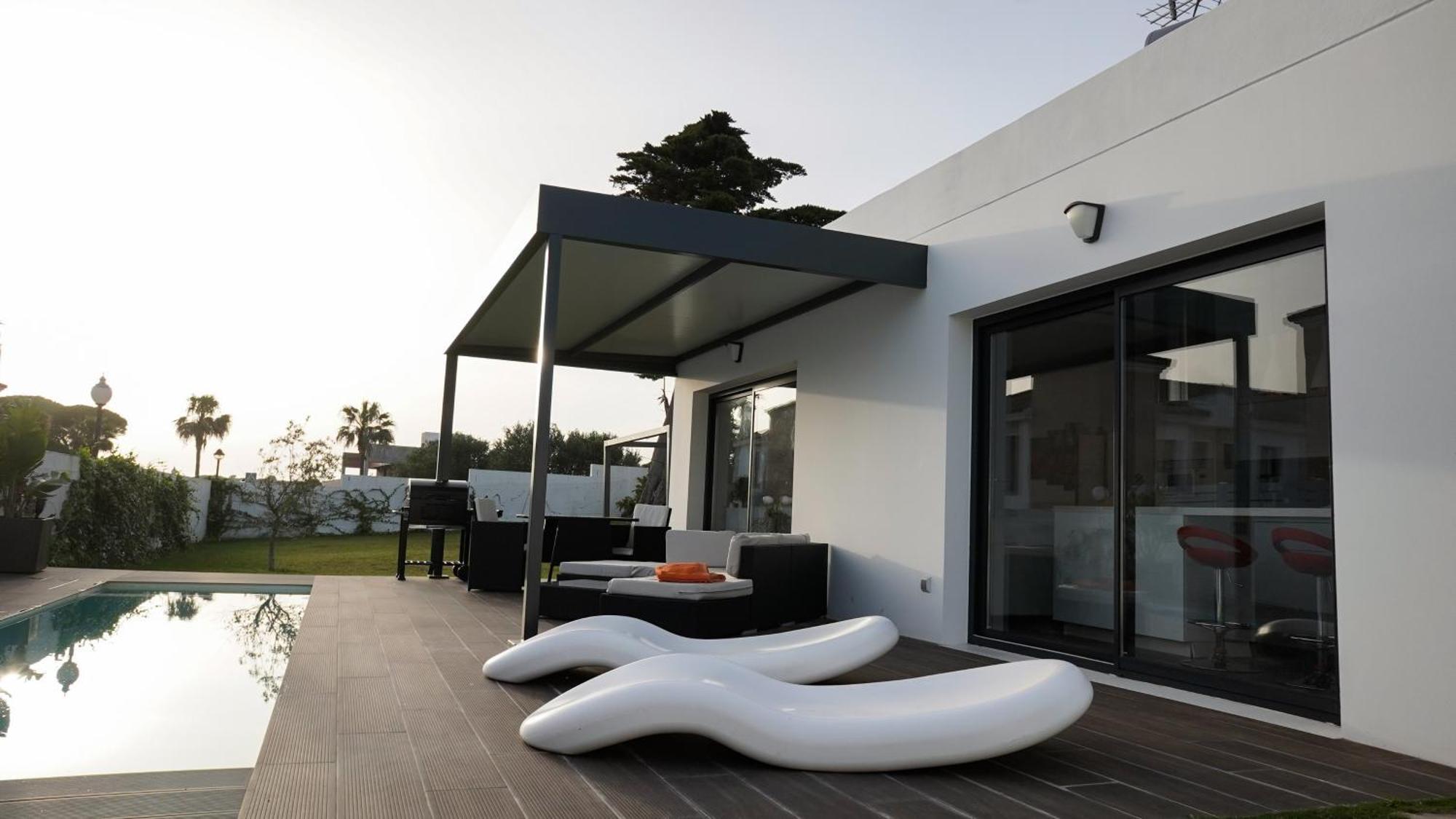 Villa Anyway Conil Un Lujo Frente Al Mar Conil De La Frontera Exteriör bild